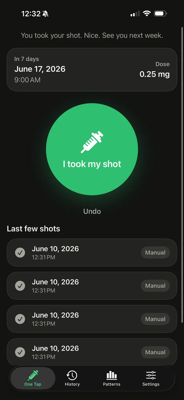 Dark mode: the same one-tap home screen at night